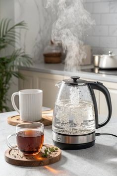 The Essential Guide to Choosing Your Perfect Small Electric Kettle